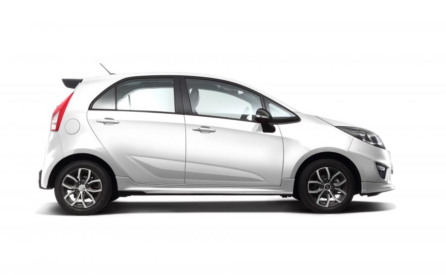  Proton Iriz Premium 2017 года  (фото 2 из 7)